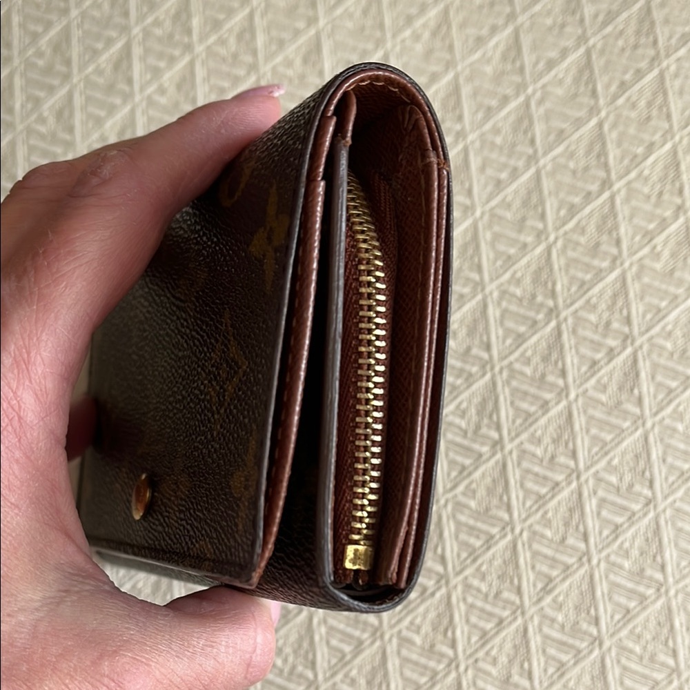 Louis Vuitton Monogram Porte Monnaie Billets Tresor Wallet EUC - Picture 8 of 17